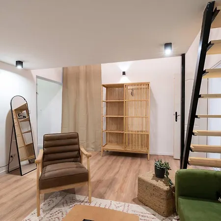 Urban Oasis Weiner Apartment Budapest